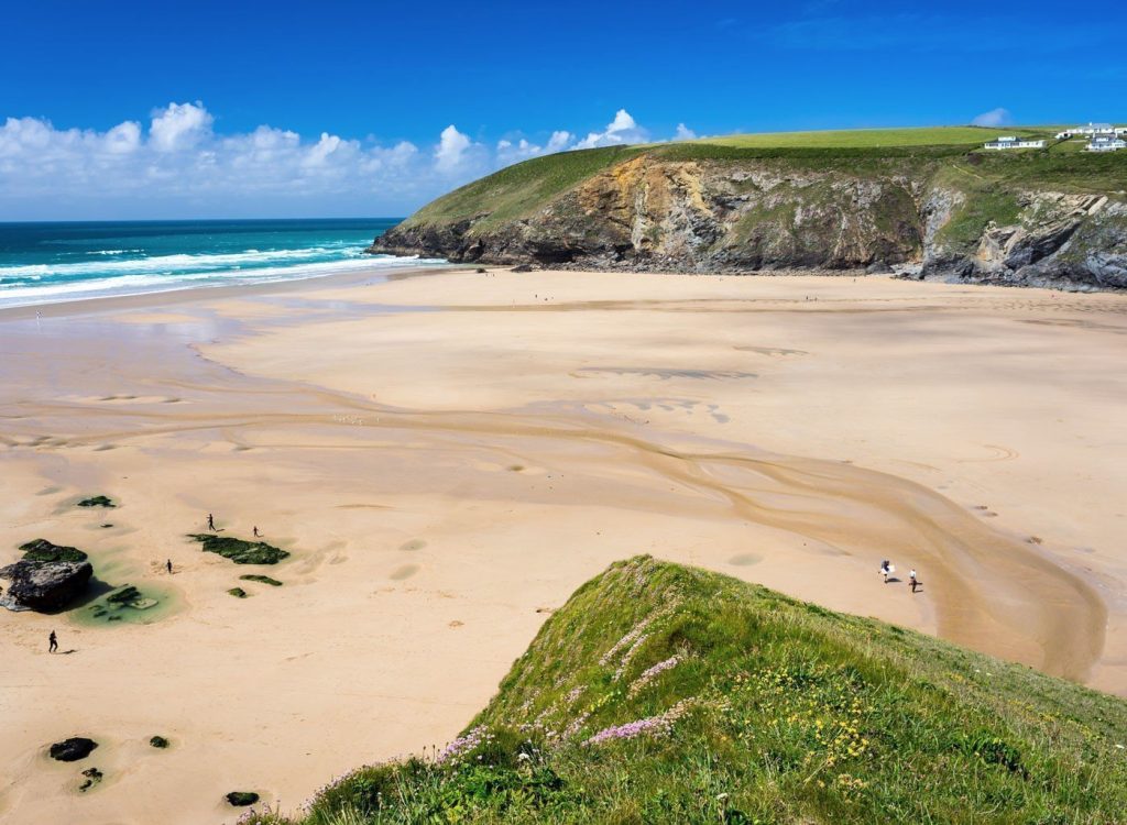 Mawgan Porth Beach